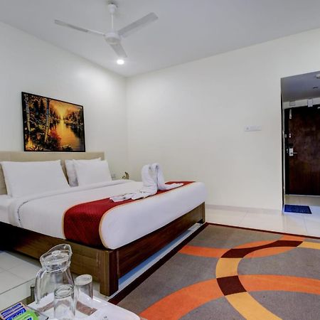 Hotel Lorven Visakhapatnam Exterior foto