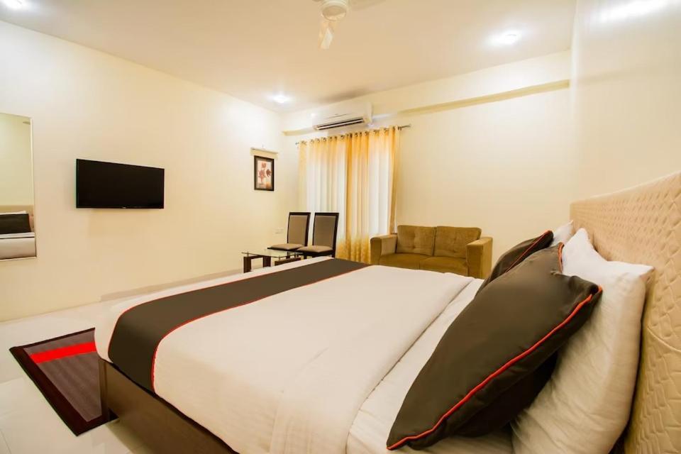 Hotel Lorven Visakhapatnam Exterior foto